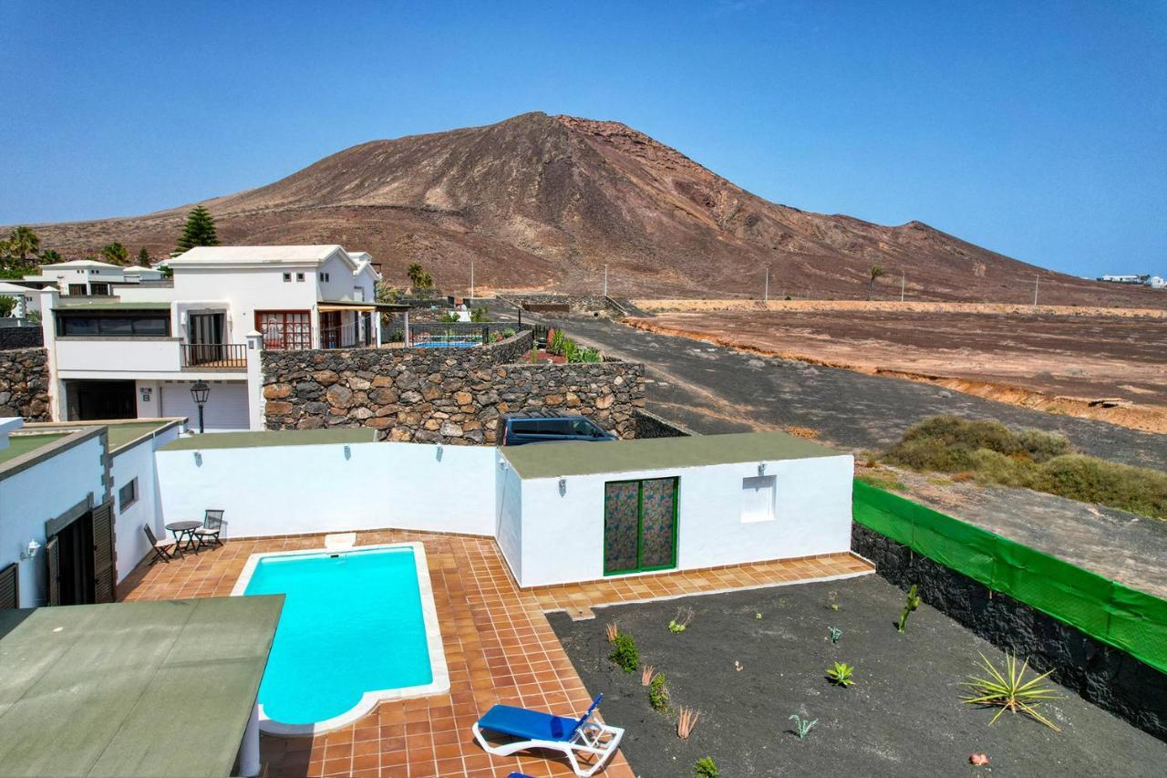 Casa Fatmar Montana Roja-Piscina Privada Villa Playa Blanca  Exteriör bild